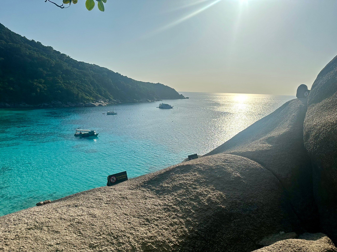 Loma Diving Adventure-拉克山必去景点