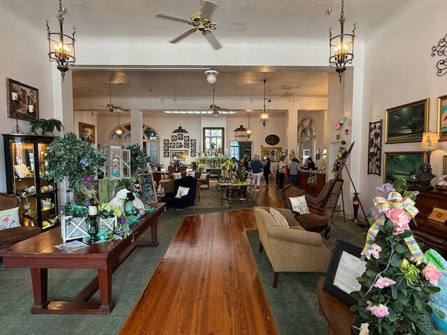 The Hotel Jacaranda主图