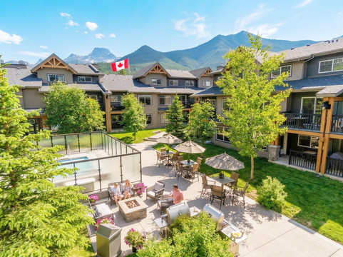 克里可铜板岩度假村主图