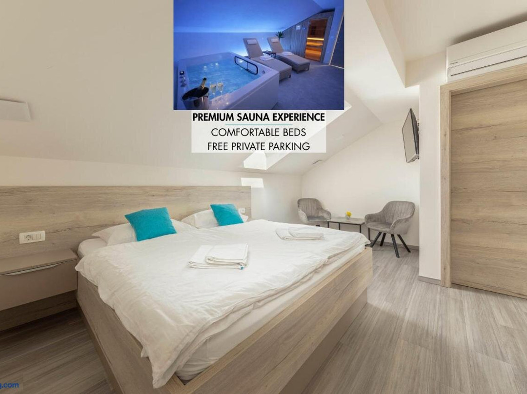 Rooms S Center