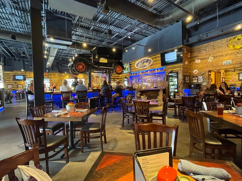 Ford's Garage Pier Park