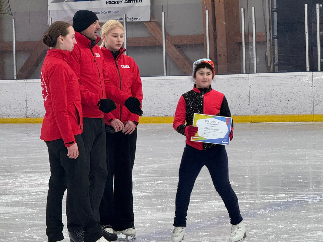 Ryabinin Figure Skating Camps - Telfs-泰尔夫斯必去景点
