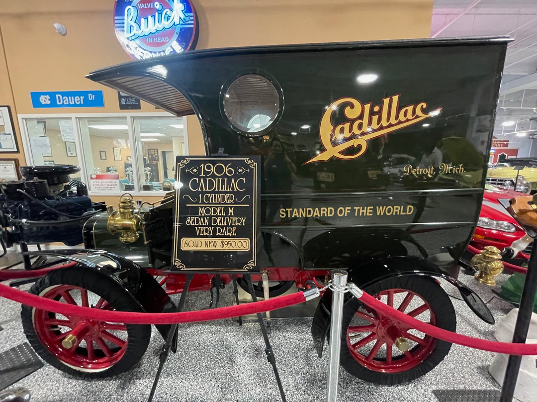 Dauer Museum Of Classic Cars-森赖斯必去景点