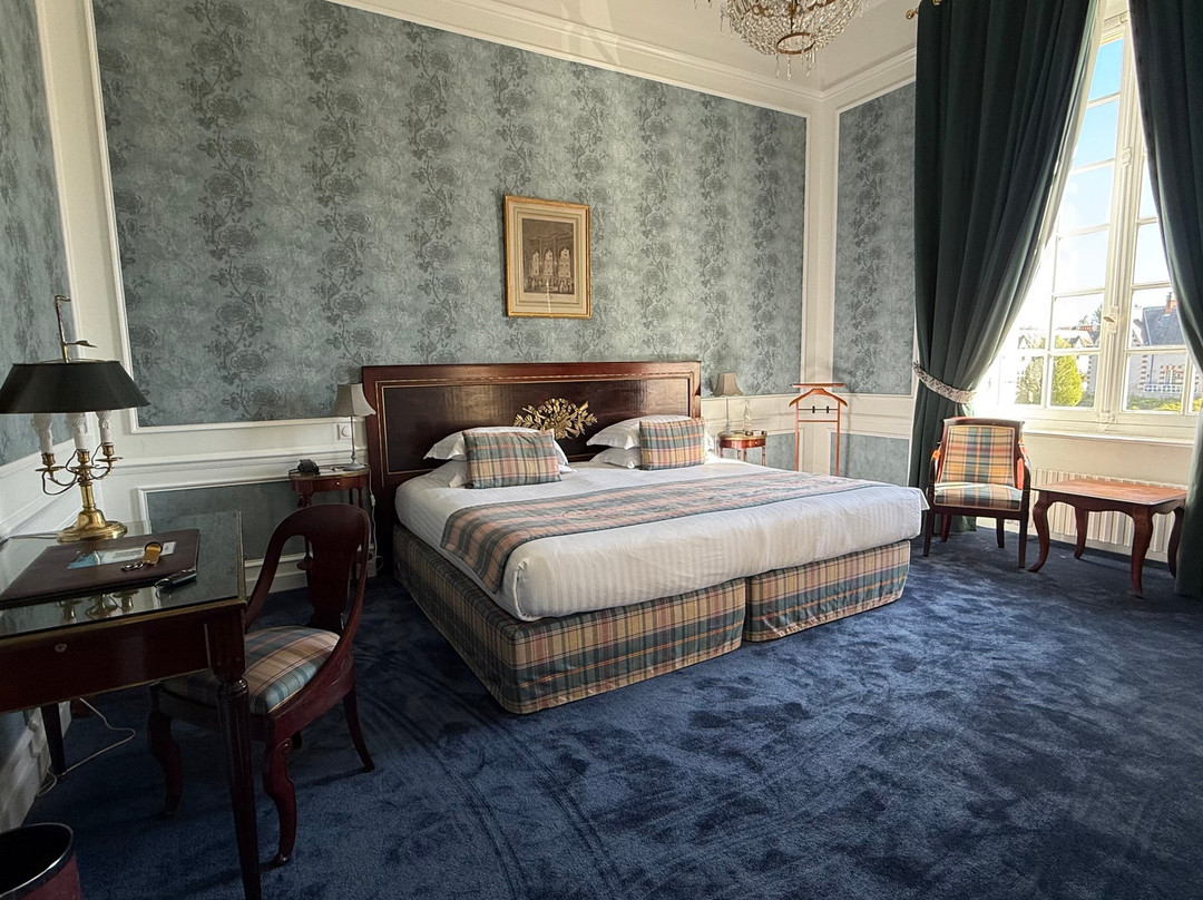 阿尔蒂尼城堡酒店主图