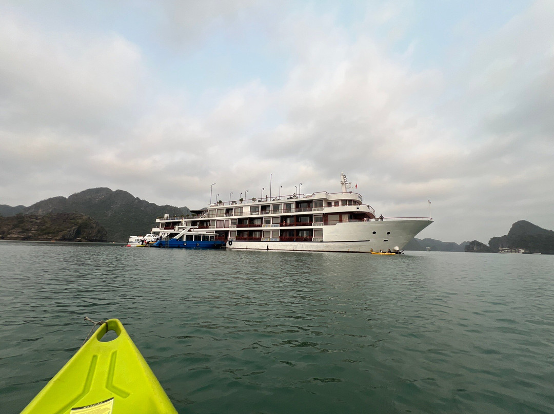 Aqua Of The Seas Cruise-下龙湾必去景点