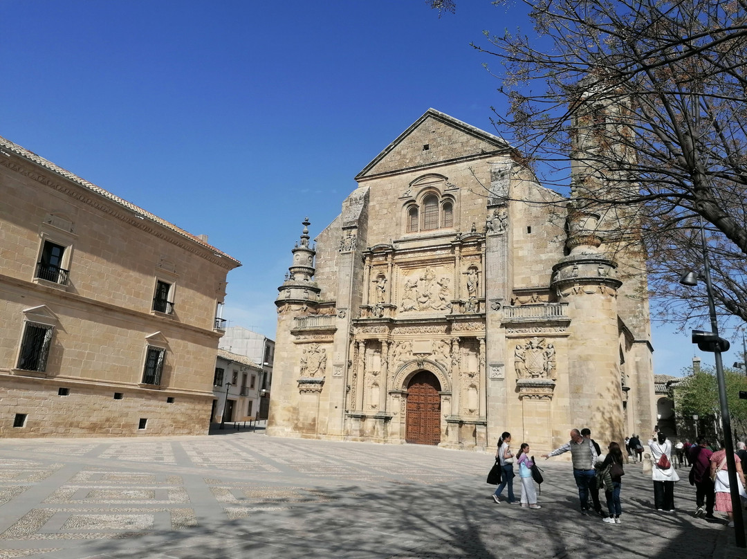Holy Chapel of the Saviour-乌维达必去景点