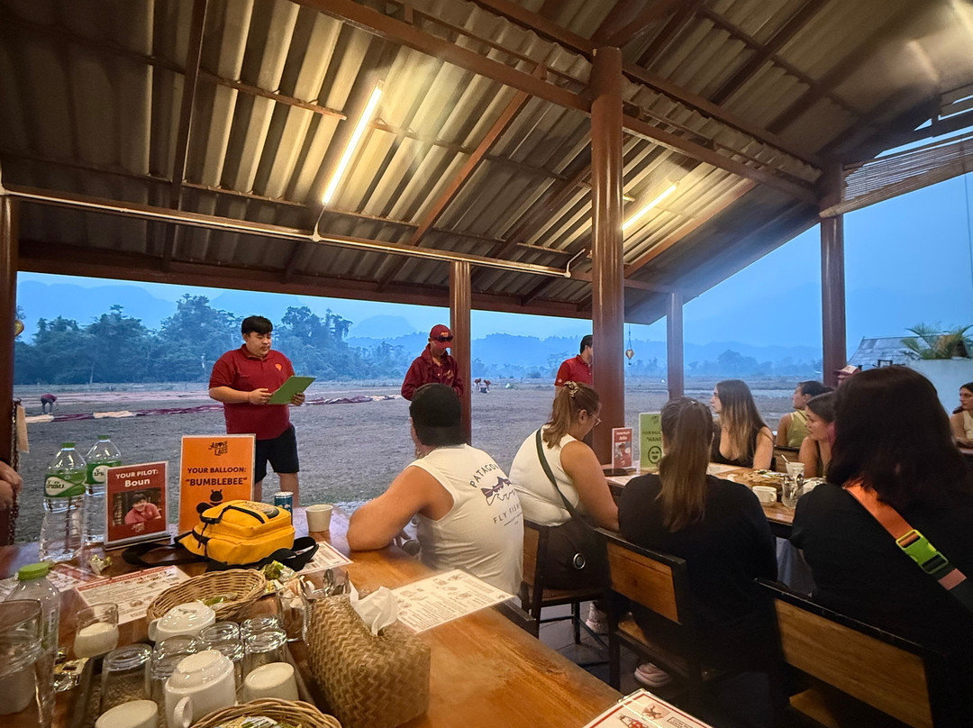 Above Laos Ballooning Adventures-旺阳必去景点