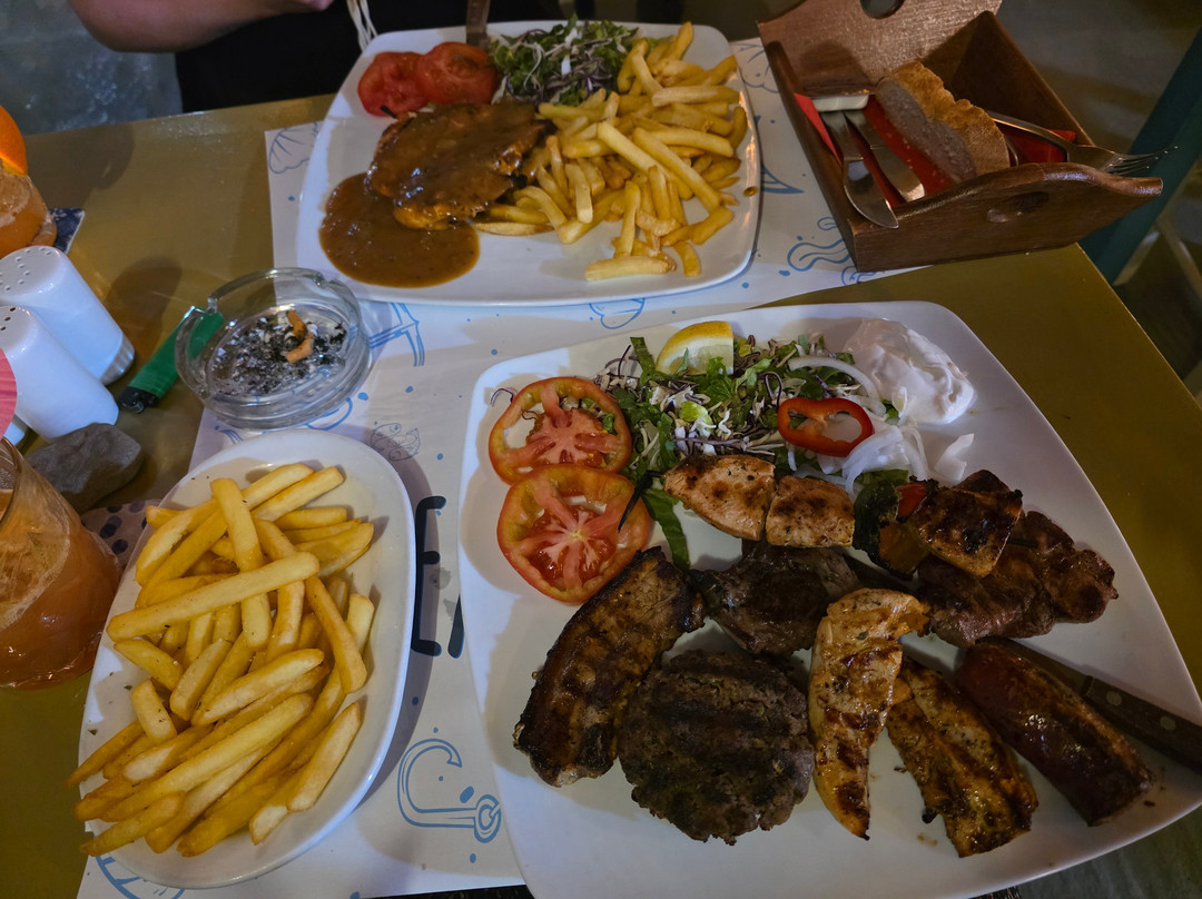 Knossos Greek Taverna