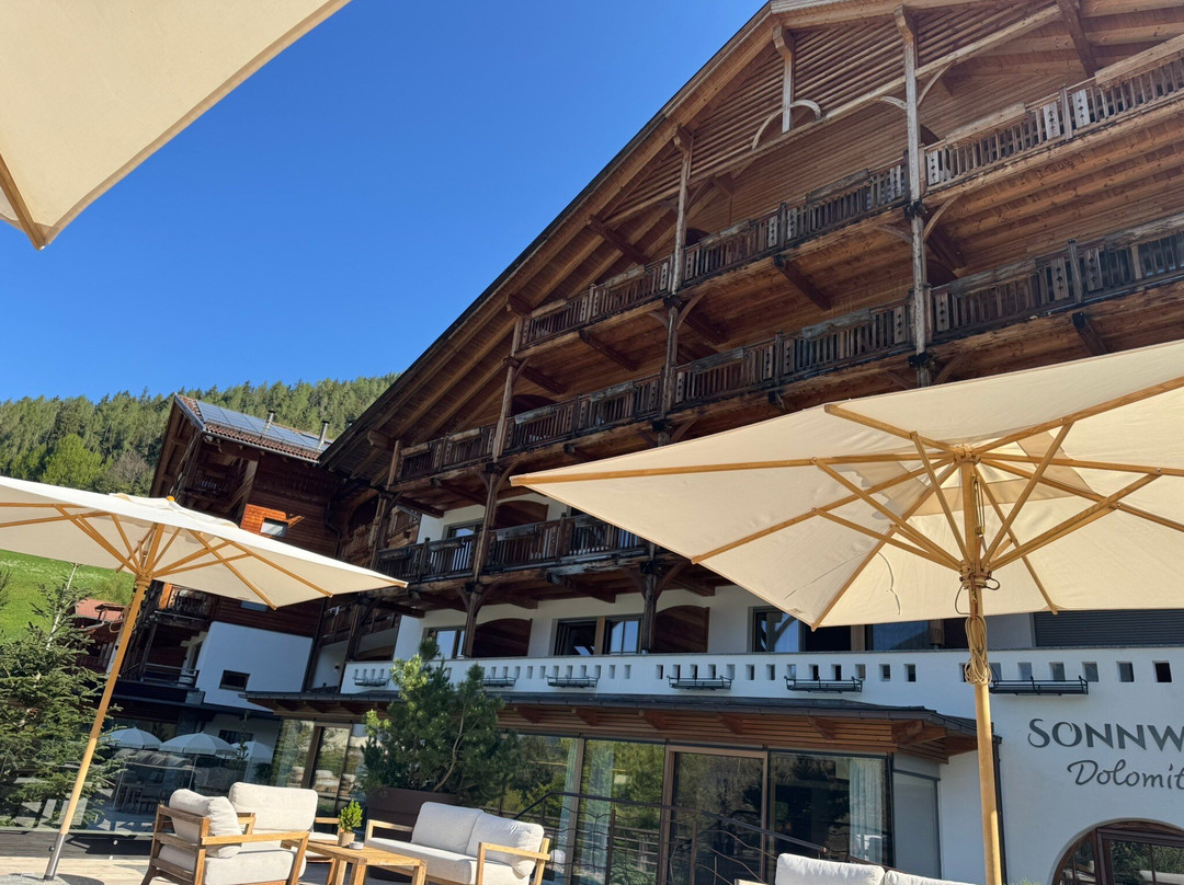 Familyhotel Sonnwies Dolomites主图