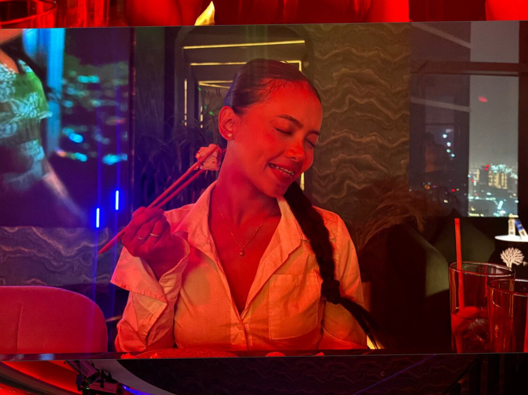 Izel Lounge