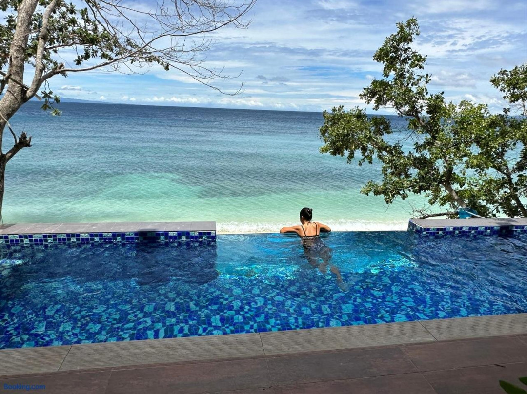 The French Villa-Santander Cebu
