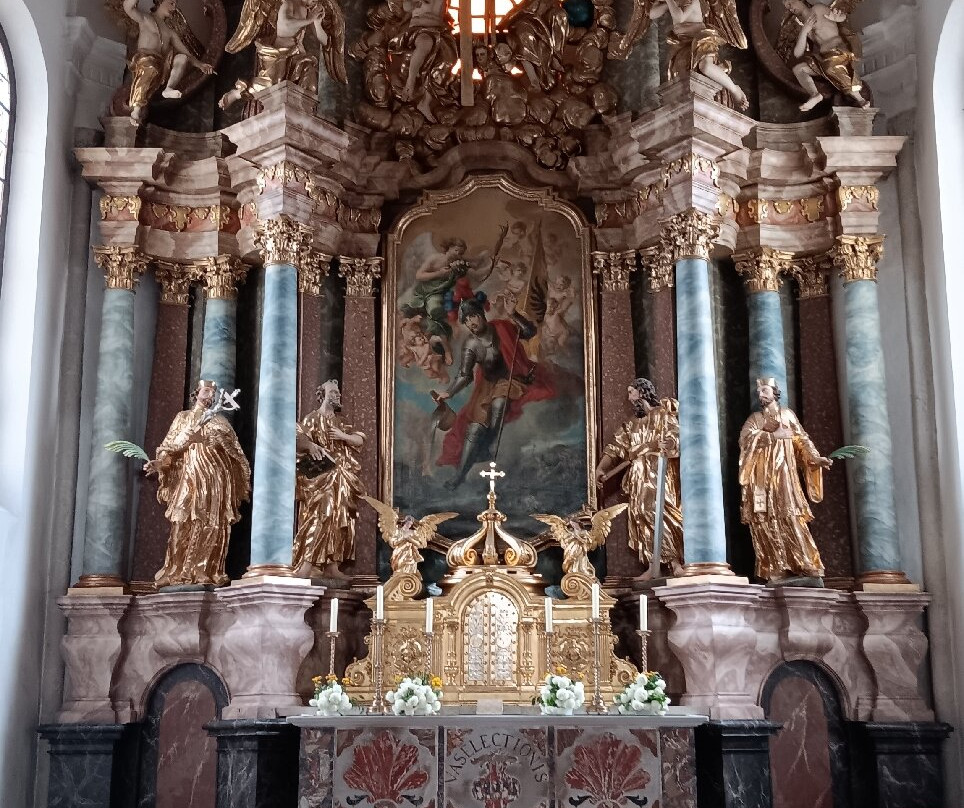 Kath. Kirche-Gross St. Florian必去景点