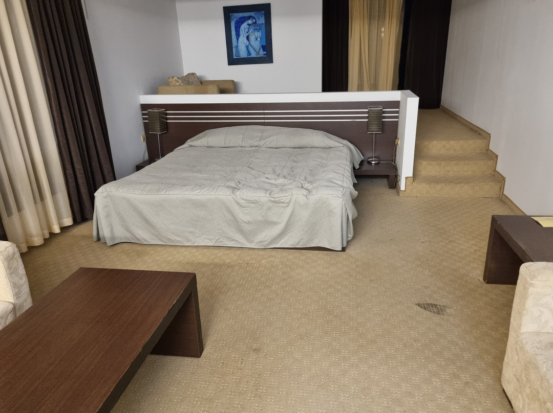 Lovech酒店住宿-Hotel Presidivm Palace