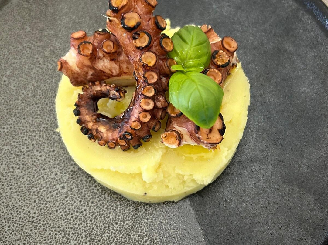 In villa ristorante
