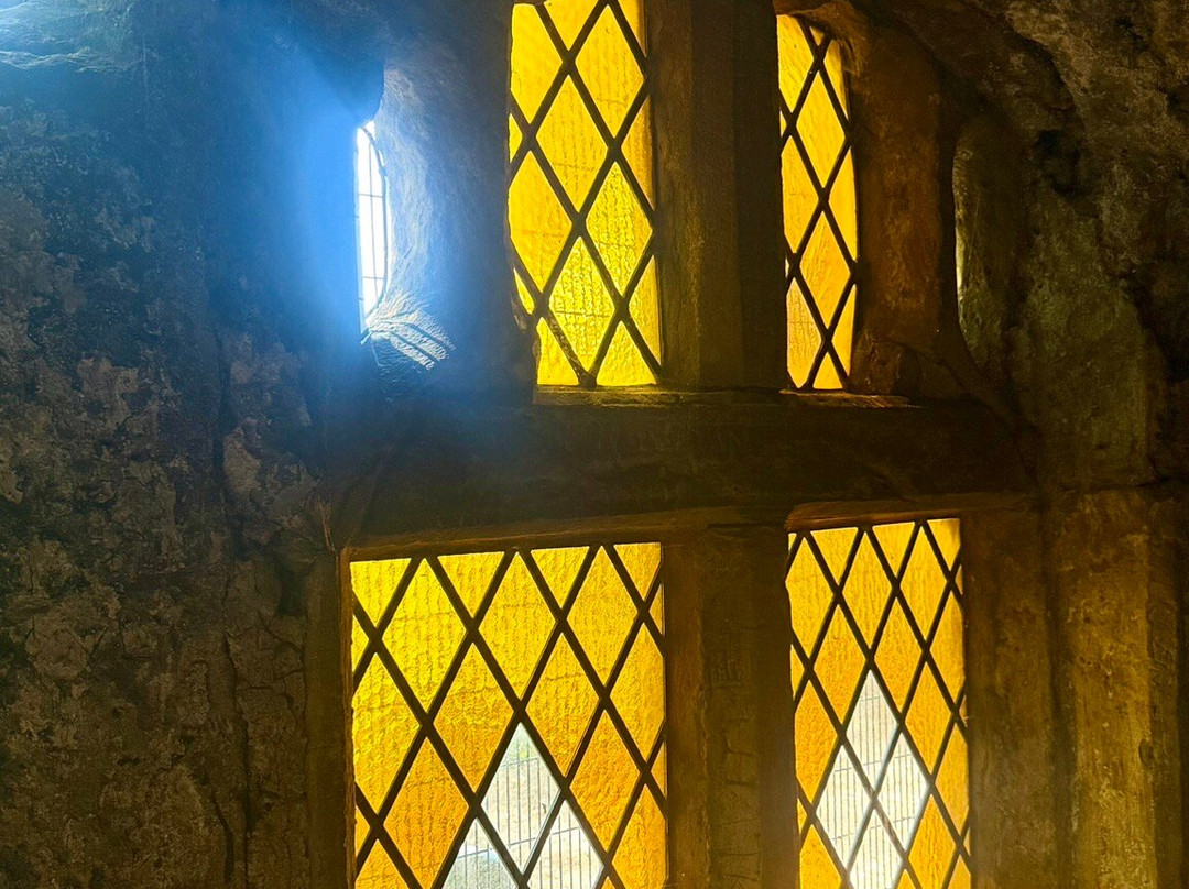 Chapel of Our Lady of the Crag-Knaresborough必去景点