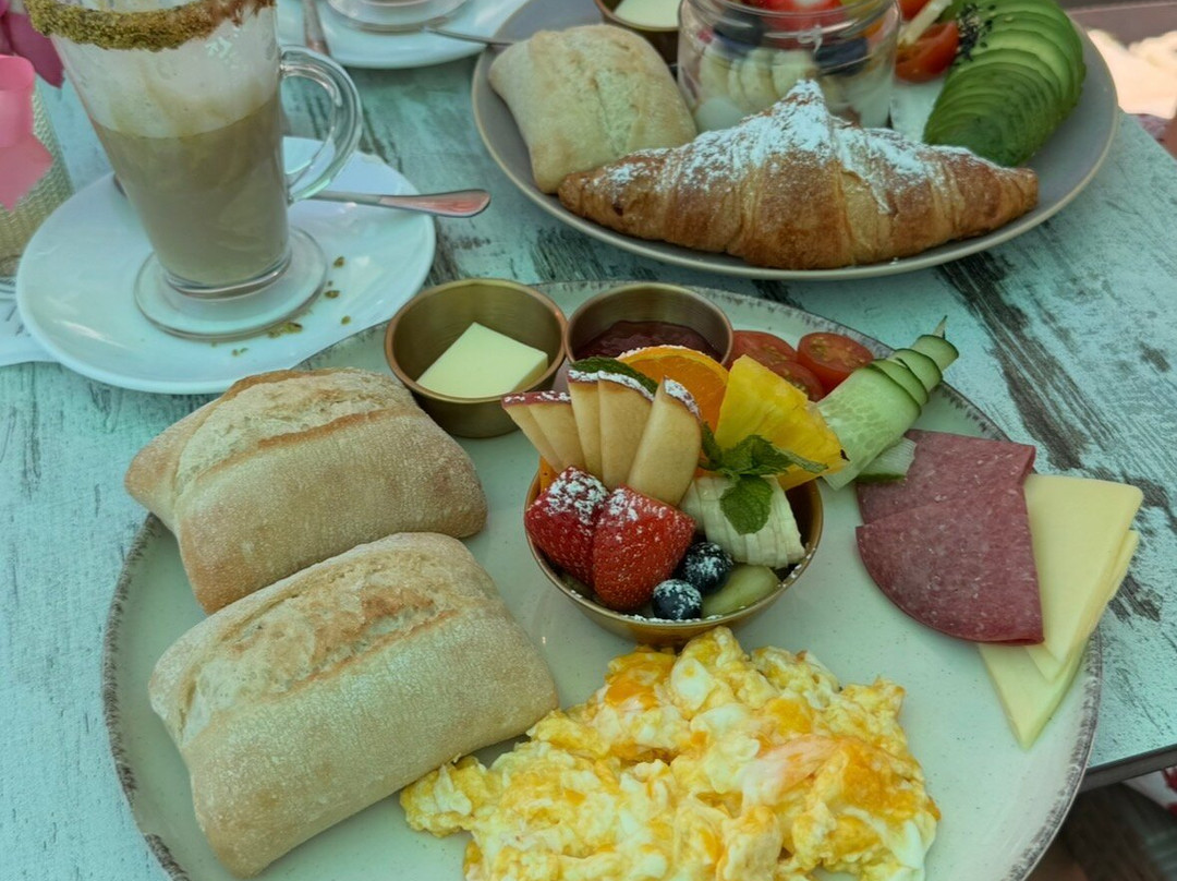 Dito Cafeteria Sa Coma
