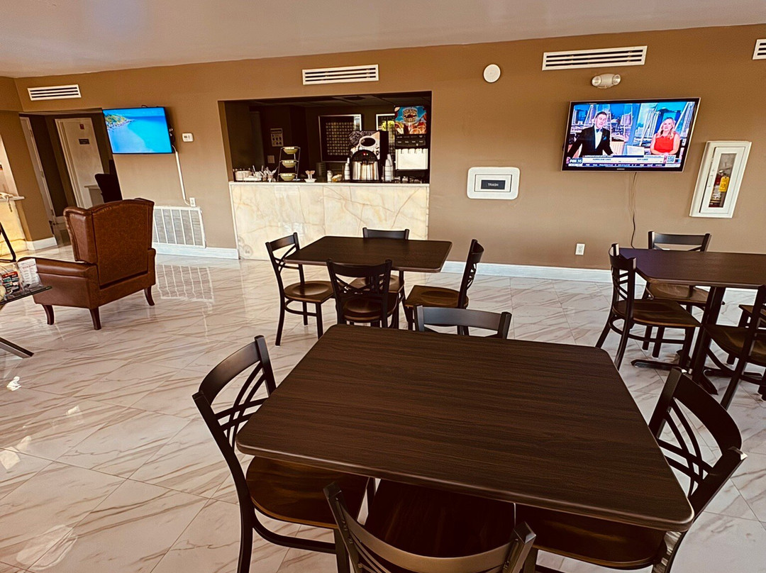 克莱蒙西基西米凯艺酒店主图