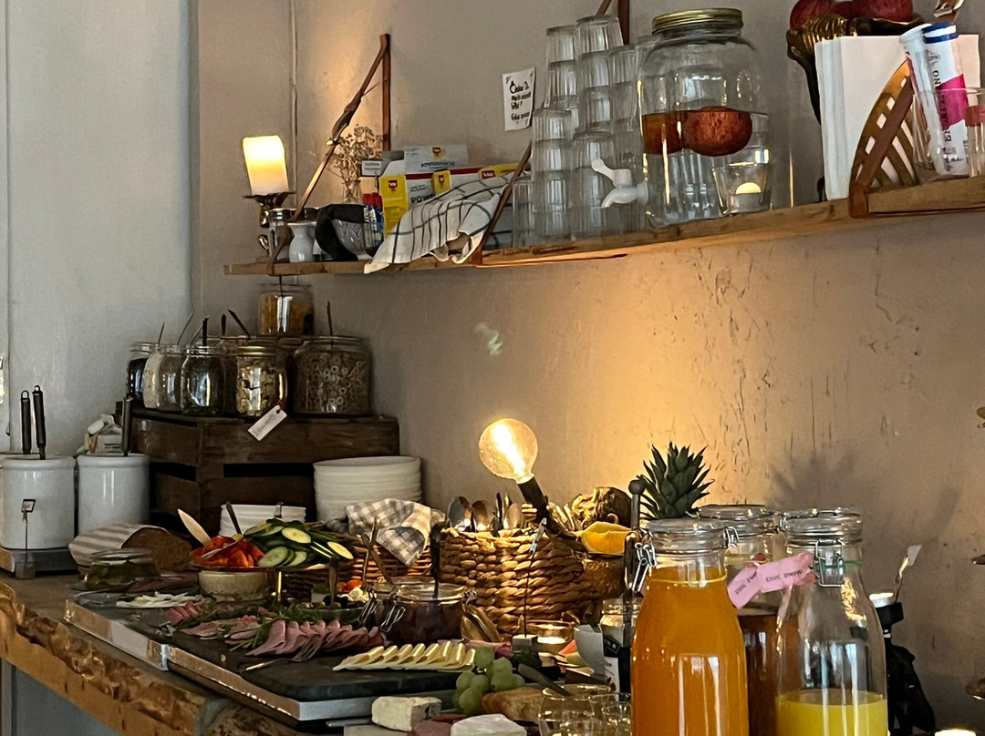莫里斯酒店主图
