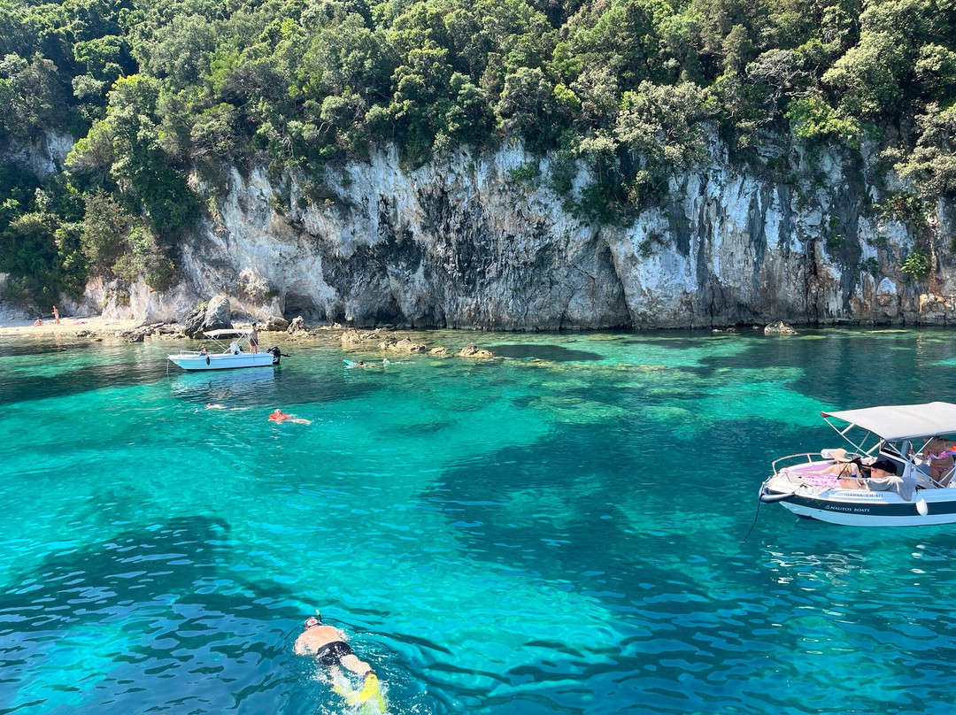 Captain Homer's Boat Trips-Messonghi必去景点