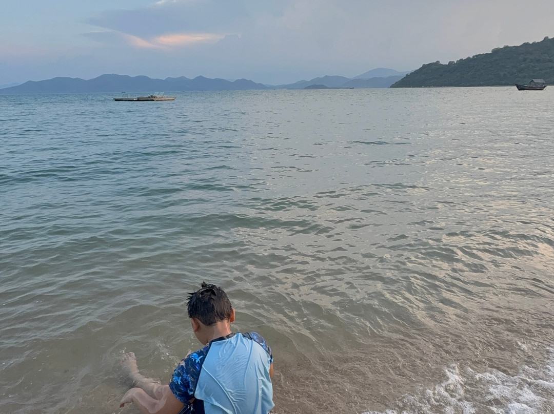 宁凡湾安拉姆度假酒店主图