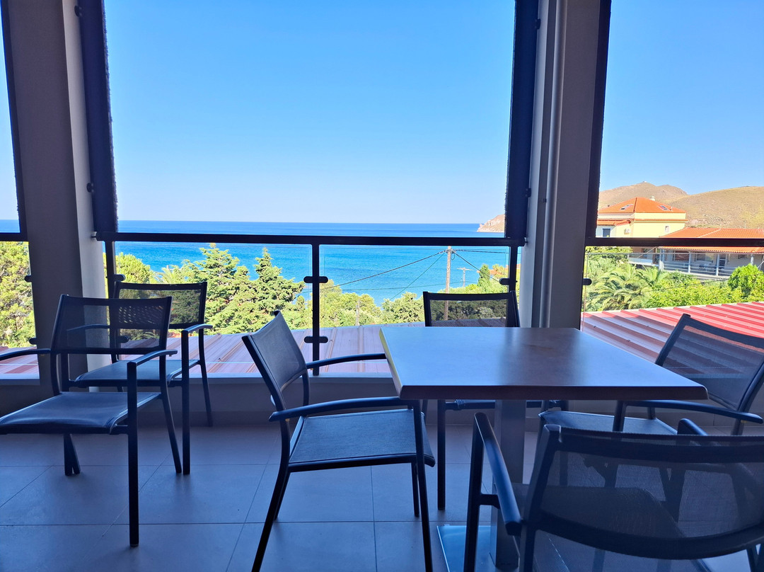Hotel Porto Plaza Beach Resort主图