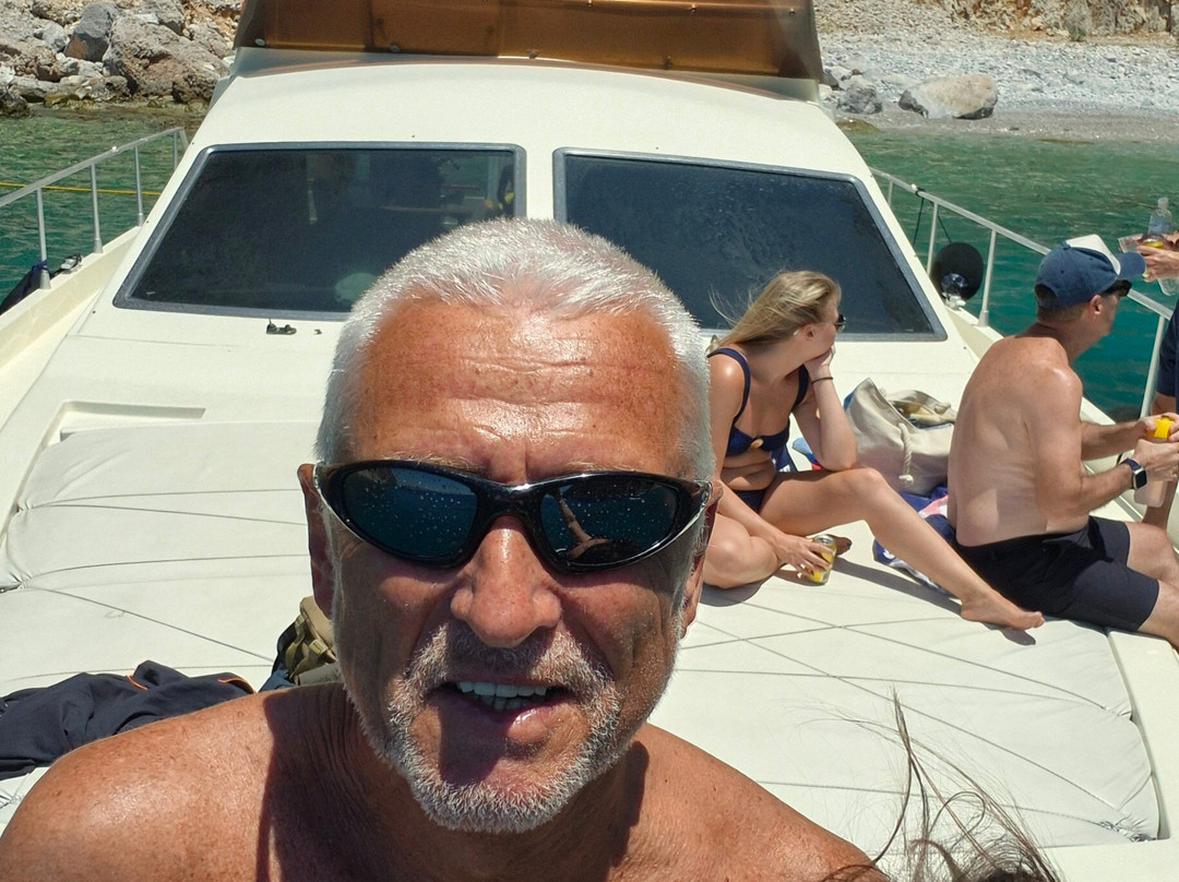 Prestige Yachts In Rhodes-罗德城必去景点