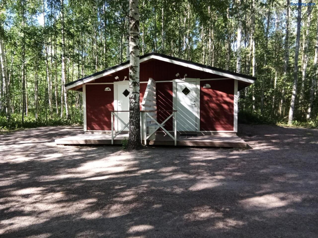 Mäentaustan Aitat