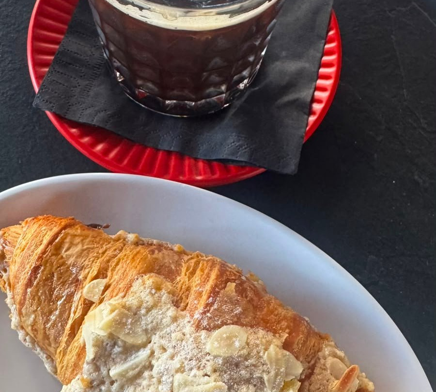Pasticeri Likaj Lungomare
