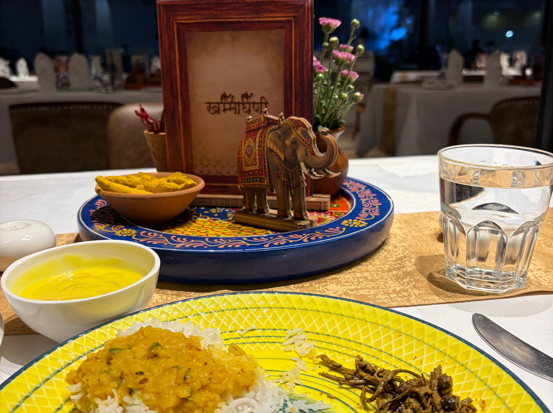 巴特那孔雀酒店主图