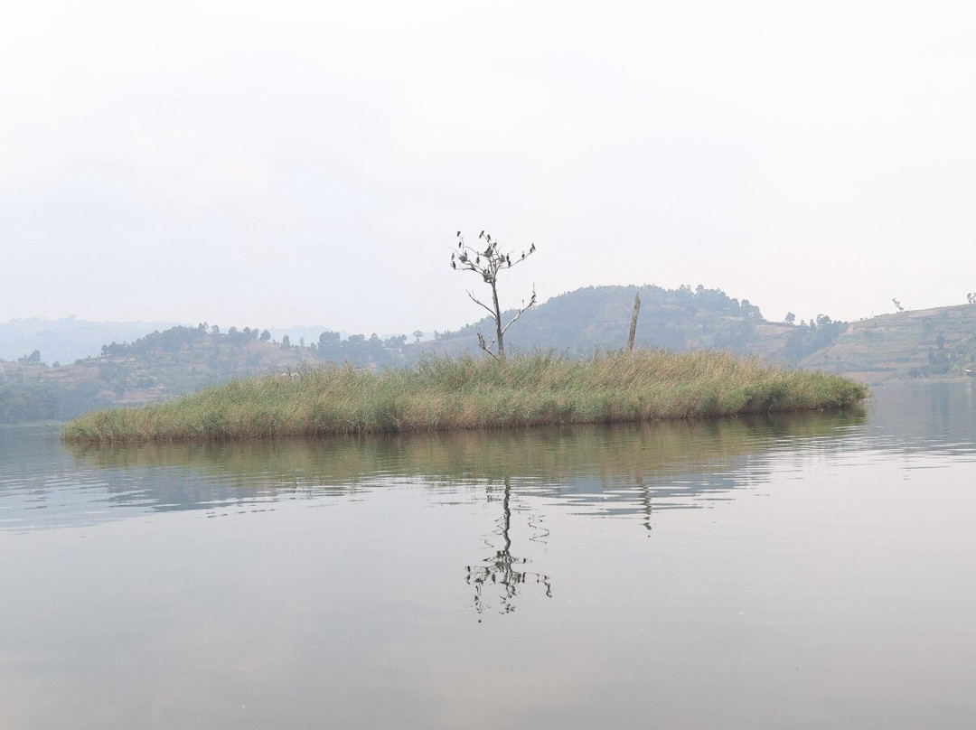 Bunyonyi Luxury Resort