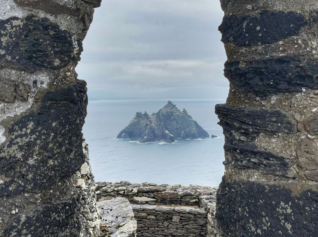 Skellig Michael Landing Tours on Force Awakens-Ballinskelligs必去景点