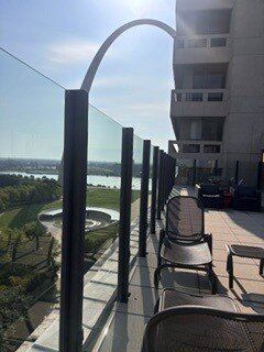 圣路易斯拱门德鲁里广场酒店-旅行者