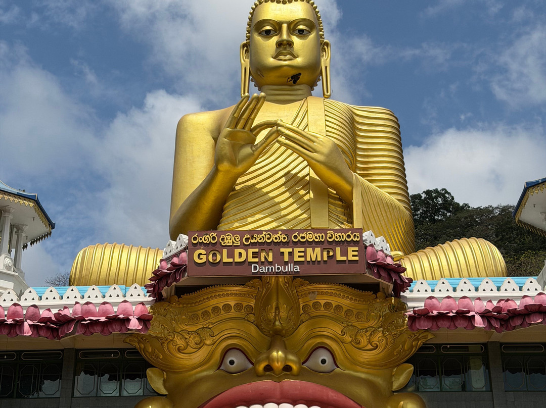 Kumara with Lanka Tour-Gampaha必去景点