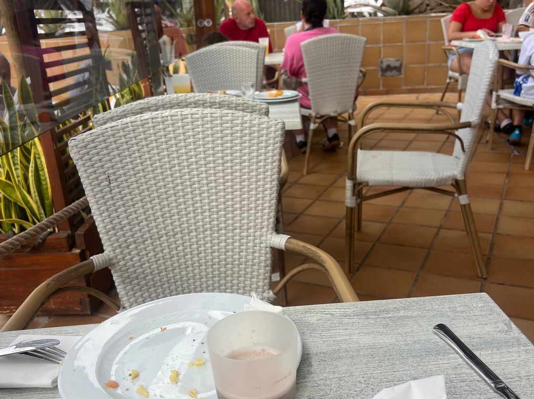 弗拉明戈海滩集团酒店主图