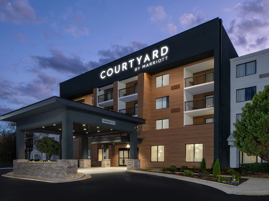 Moulton酒店住宿-Courtyard by Marriott Decatur