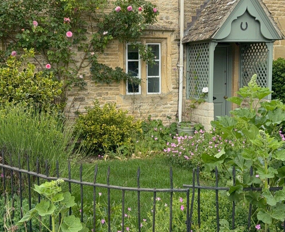 The Cotswold Tour Guide-切尔滕纳姆必去景点