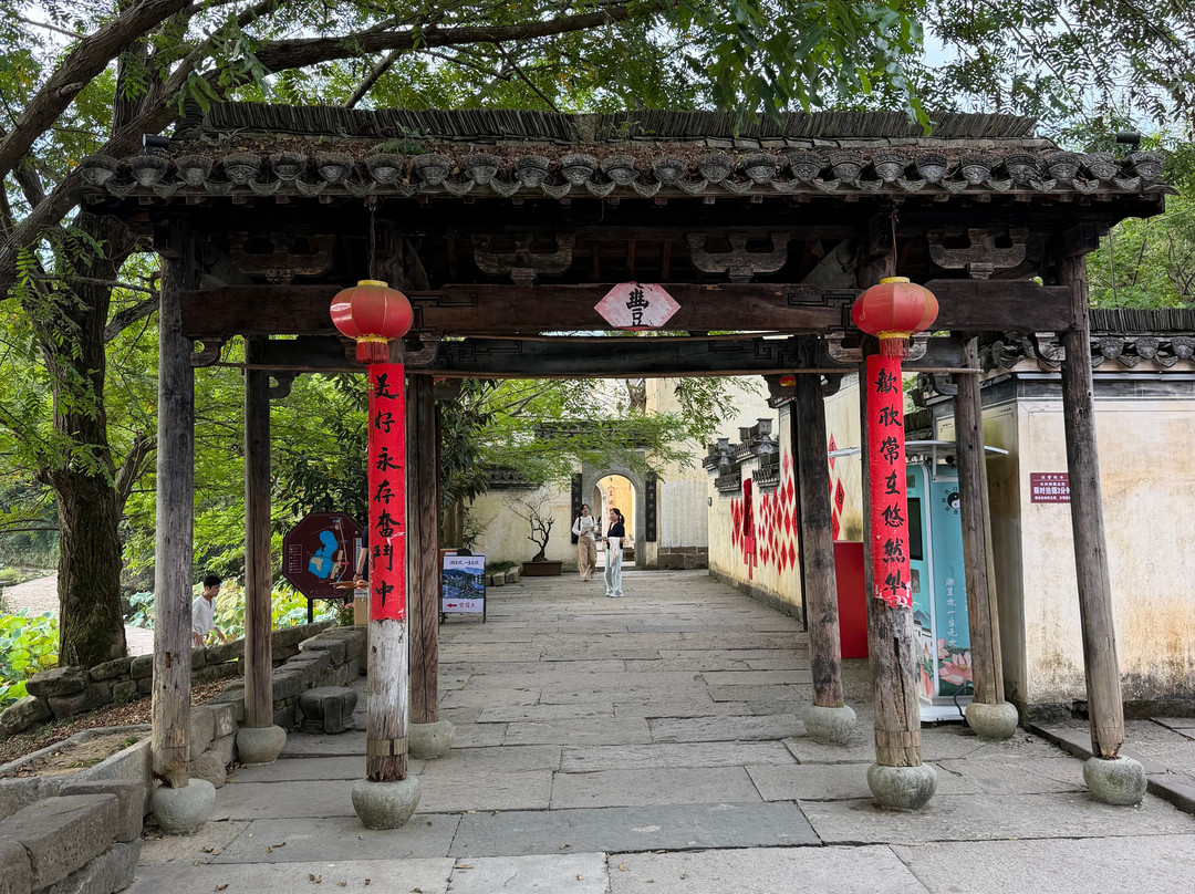 呈坎村古建筑群-黄山市必去景点
