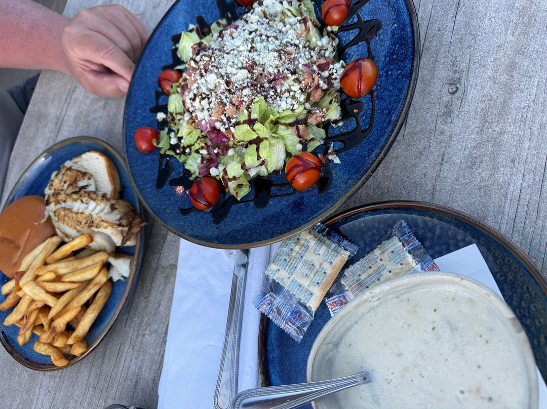 Snooky's Oceanfront