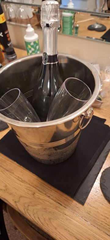 湖畔 Spa 酒店-旅行者