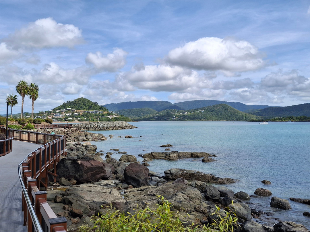 Bicentennial Walkway-艾尔利滩必去景点