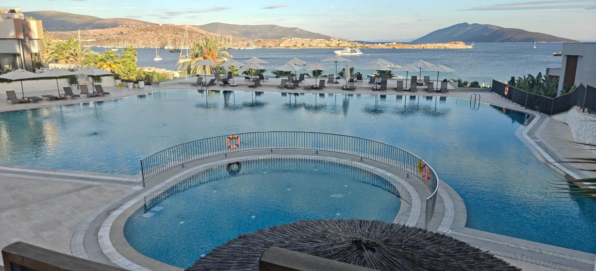 Mirada Exclusive Bodrum-泳池