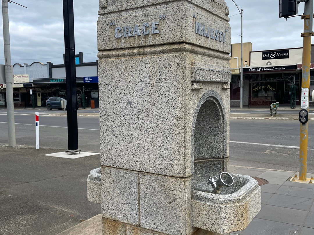 King George V Fountain-亚拉拉特山必去景点