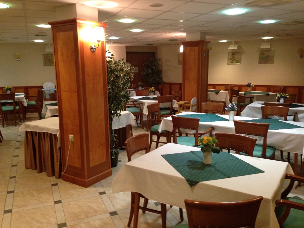 Vitalmed Hotel Sarvar-官方