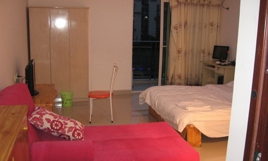 恋君酒店公寓-客卧