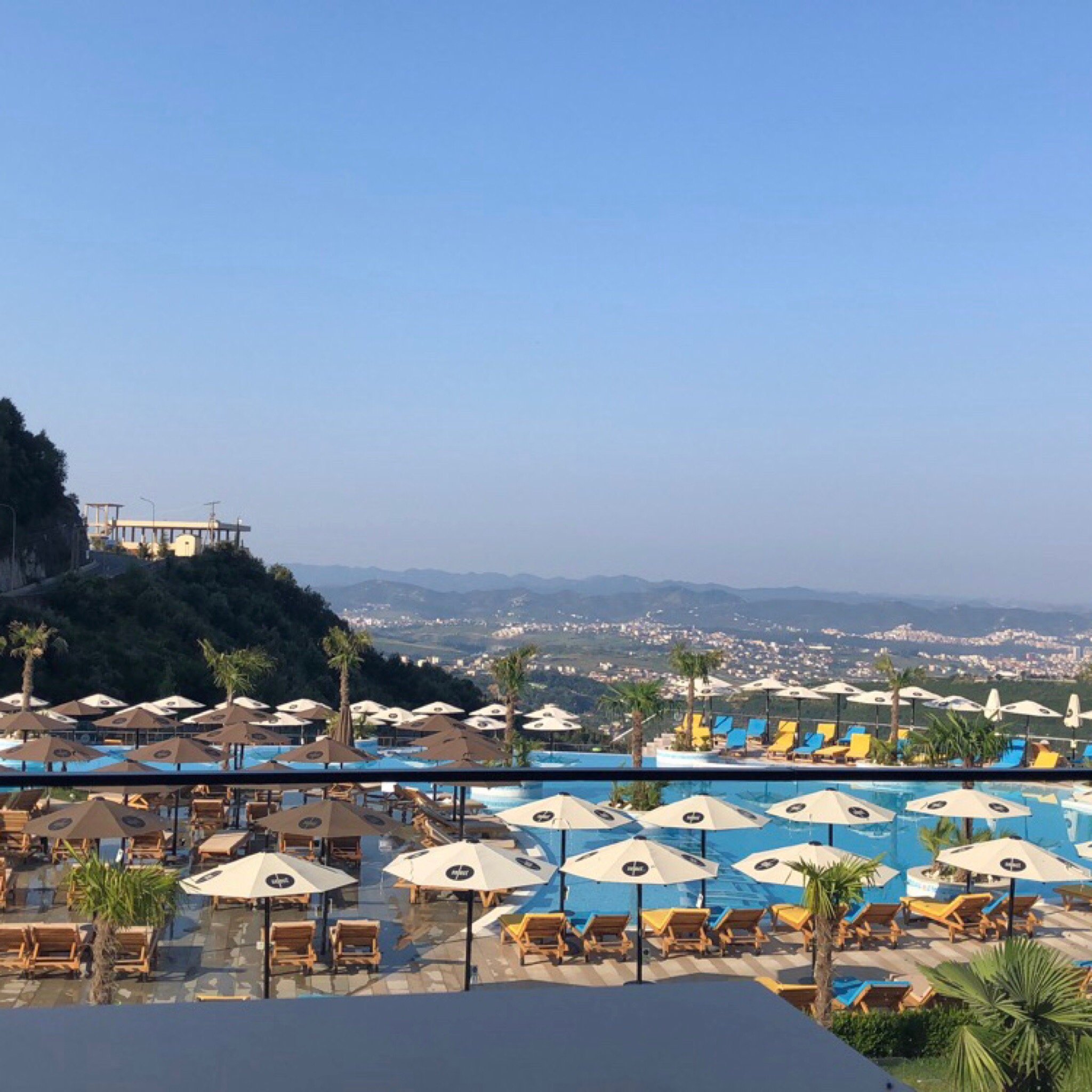 Select Hill Resort-官方