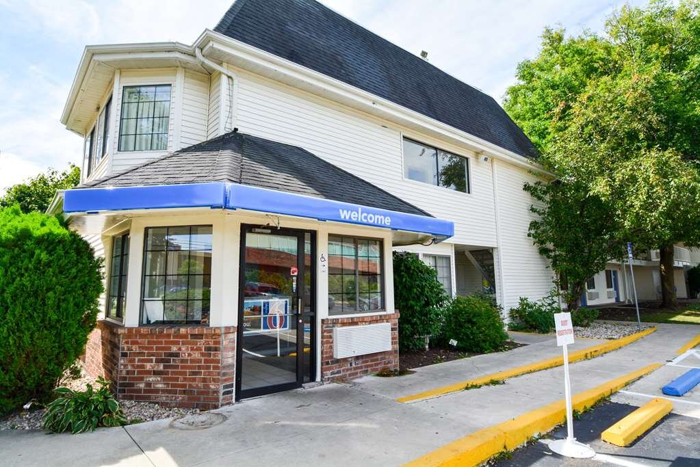 Motel 6 Hartford-Wethersfield-官方