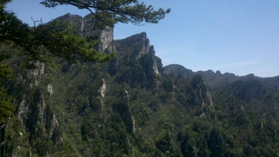 西峡县旅游景点-伏牛山地质公园