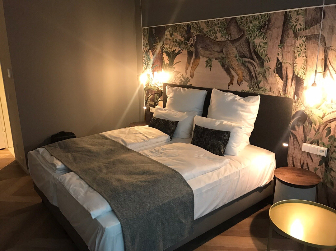 Ninetynine Hotel Amsterdam Airport