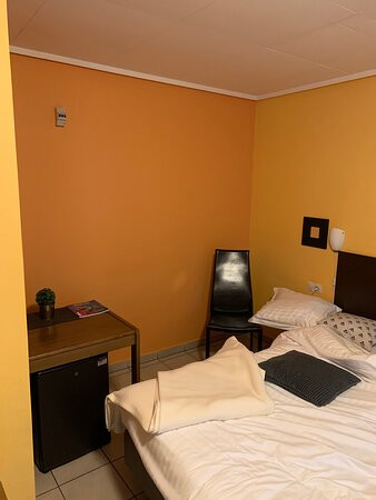 Dolce Vita Hotel – Restaurant – Pub主图