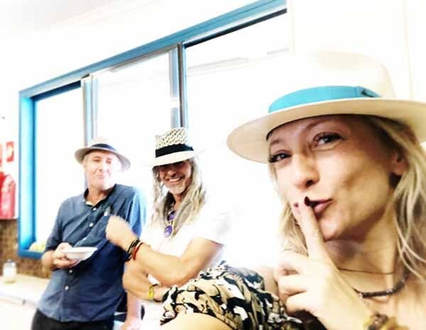 奥林达旅游景点-Truffaux Hatmakers